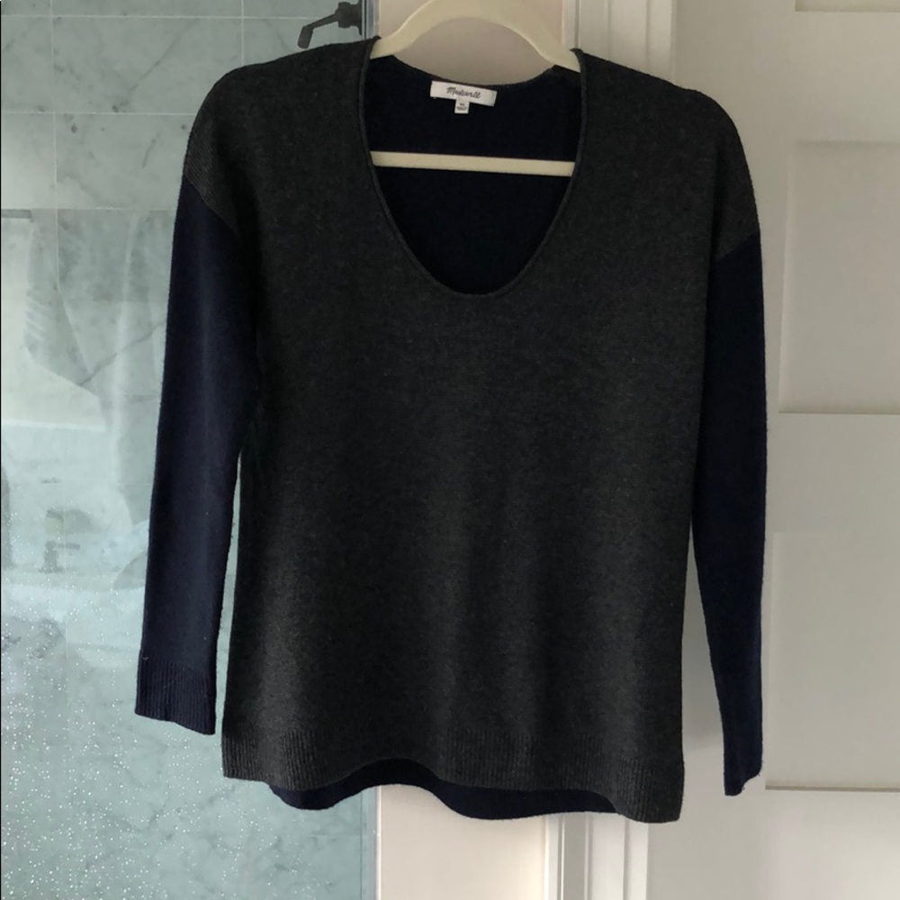 Madewell V neck sweater